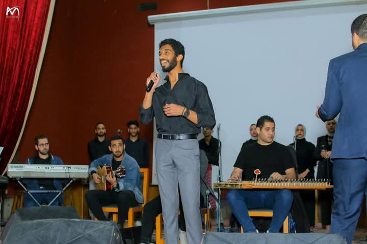 84055e4a 3710 434b 8a79 6c1ba4e2fb76