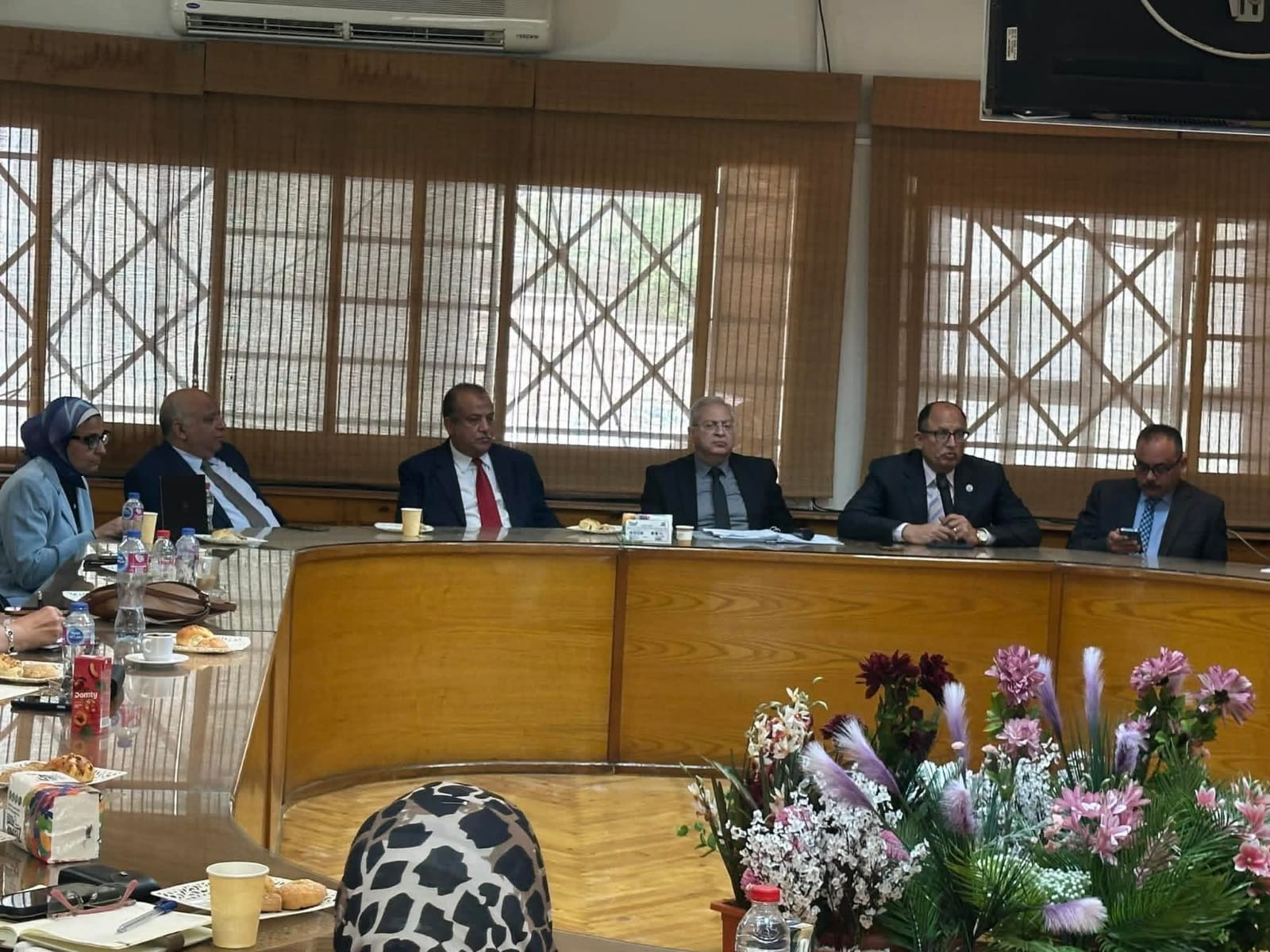 كلية الهندسة بالمطرية تستضيف اجتماع لجنة قطاع شئون التعليم والطلاب بجامعة العاصمة